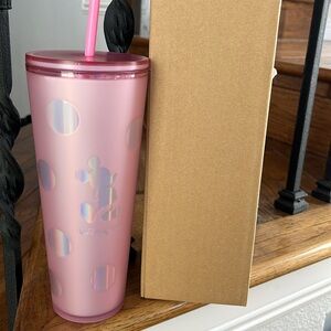 Pink Starbucks / Walt Disney World